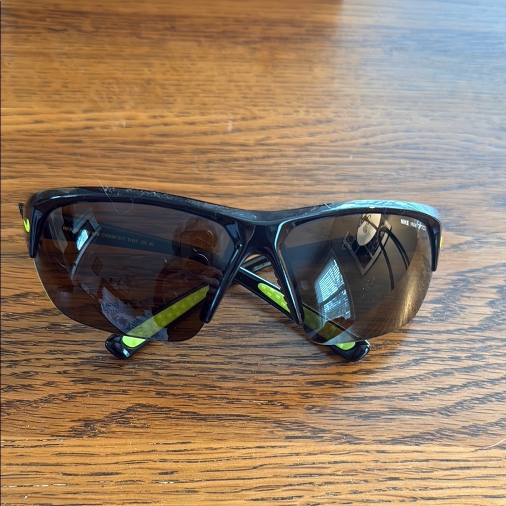 Nike Skylon Ace Black and Green Sport Sunglasses